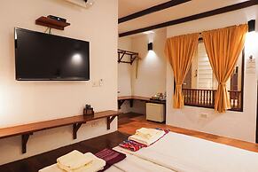 Thanicha Resort Amphawa