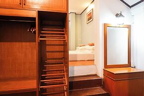 Thanicha Resort Amphawa