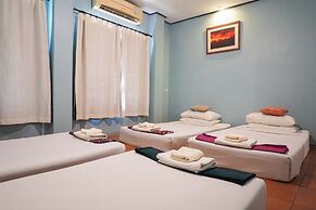 Thanicha Resort Amphawa