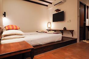 Thanicha Resort Amphawa