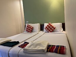 Thanicha Resort Amphawa