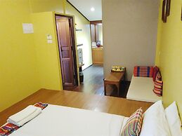 Thanicha Resort Amphawa