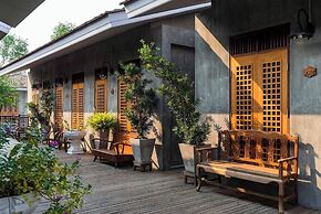 House of Passion Amphawa