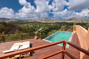 Seven Havens Residence