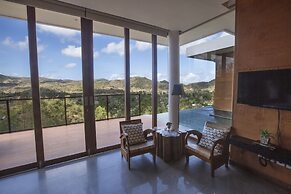 Seven Havens Residence