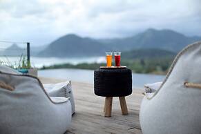 Seven Havens Residence