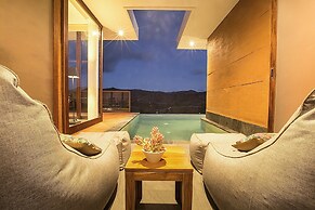 Seven Havens Residence