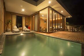 Seven Havens Residence