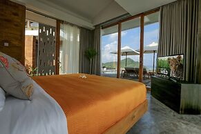 Seven Havens Residence