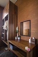 Seven Havens Residence