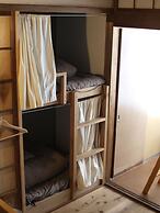 Torii-Kuguru Hostel