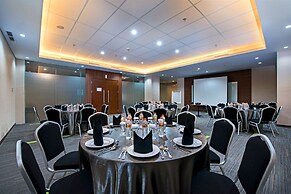 Grand Whiz Hotel Poins Simatupang Jakarta