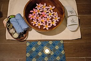 Grand Whiz Hotel Poins Simatupang Jakarta