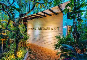 Ladear Privilege Rooms