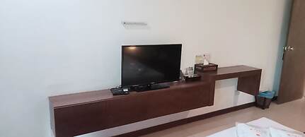 Collection O The Bangkok Cha Cha Suite