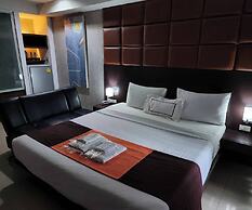 Collection O The Bangkok Cha Cha Suite