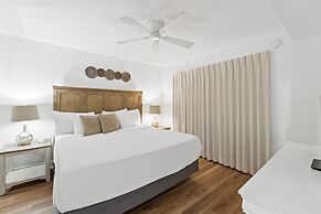Emerald Beach Resort by Panhandle Getaways