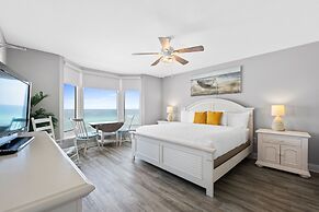 Emerald Beach Resort by Panhandle Getaways