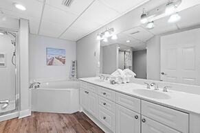 Emerald Beach Resort by Panhandle Getaways
