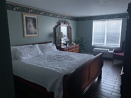 French Quarter Inn