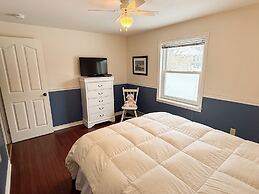 Wrights Creek Tourist Home
