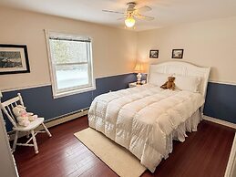 Wrights Creek Tourist Home