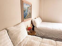 Wrights Creek Tourist Home