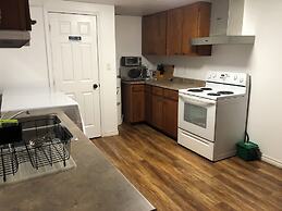 Wrights Creek Tourist Home