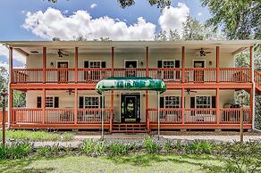 The Chassahowitzka Hotel