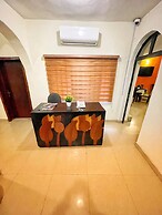 Indigo Hotel Restaurant & Bar