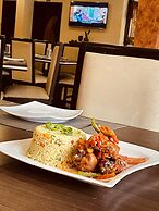 Indigo Hotel Restaurant & Bar