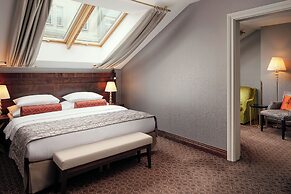 Cosmopolitan Hotel Prague