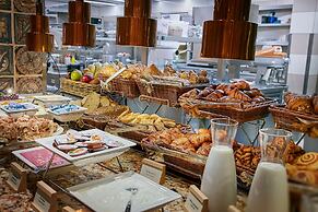 Cosmopolitan Hotel Prague