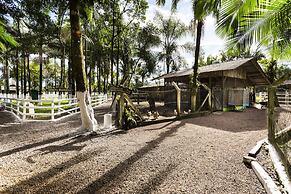 Pousada de Pesca e Lazer Camury