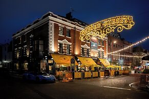 The White Star Tavern