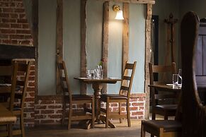 The Red Lion Inn