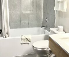 Super 8 by Wyndham Clearwater BC