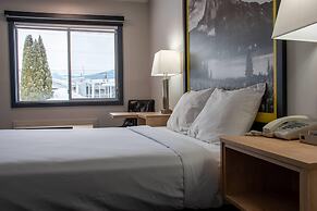 Super 8 by Wyndham Clearwater BC