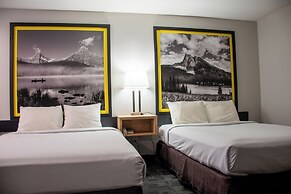 Super 8 by Wyndham Clearwater BC
