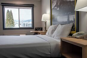 Super 8 by Wyndham Clearwater BC