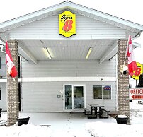 Super 8 by Wyndham Clearwater BC