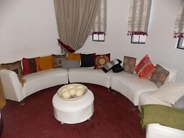 Aligeo Guest House