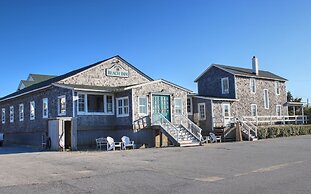 Nags Head Beach Inn by KEES Vacations