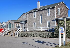 Nags Head Beach Inn by KEES Vacations