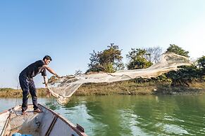 Sanctuary Nam Ngum Beach Resort