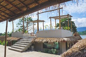 Sanctuary Nam Ngum Beach Resort