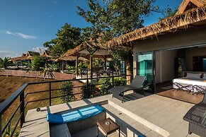 Sanctuary Nam Ngum Beach Resort