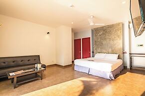 Sanctuary Nam Ngum Beach Resort