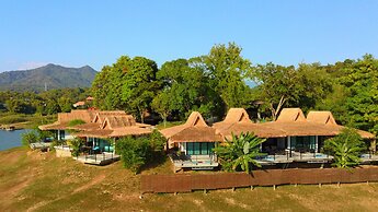 Sanctuary Nam Ngum Beach Resort
