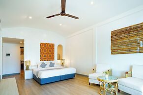 Sanctuary Nam Ngum Beach Resort